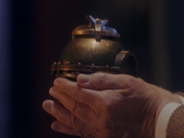 Gallifreyan Urn